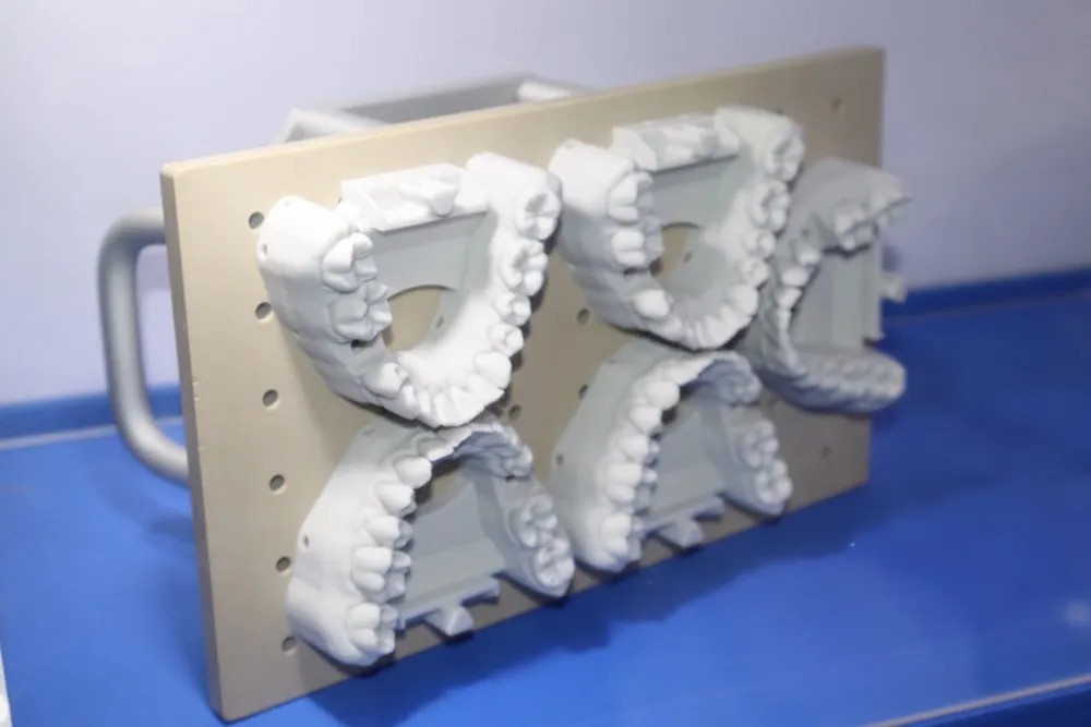 口腔領(lǐng)域3D打印技術(shù)